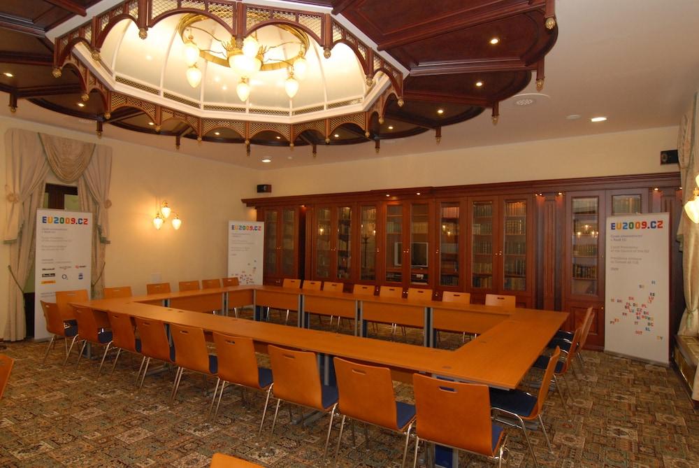 Ensana Nove Lazne Hotel Marianske Lazne Luaran gambar